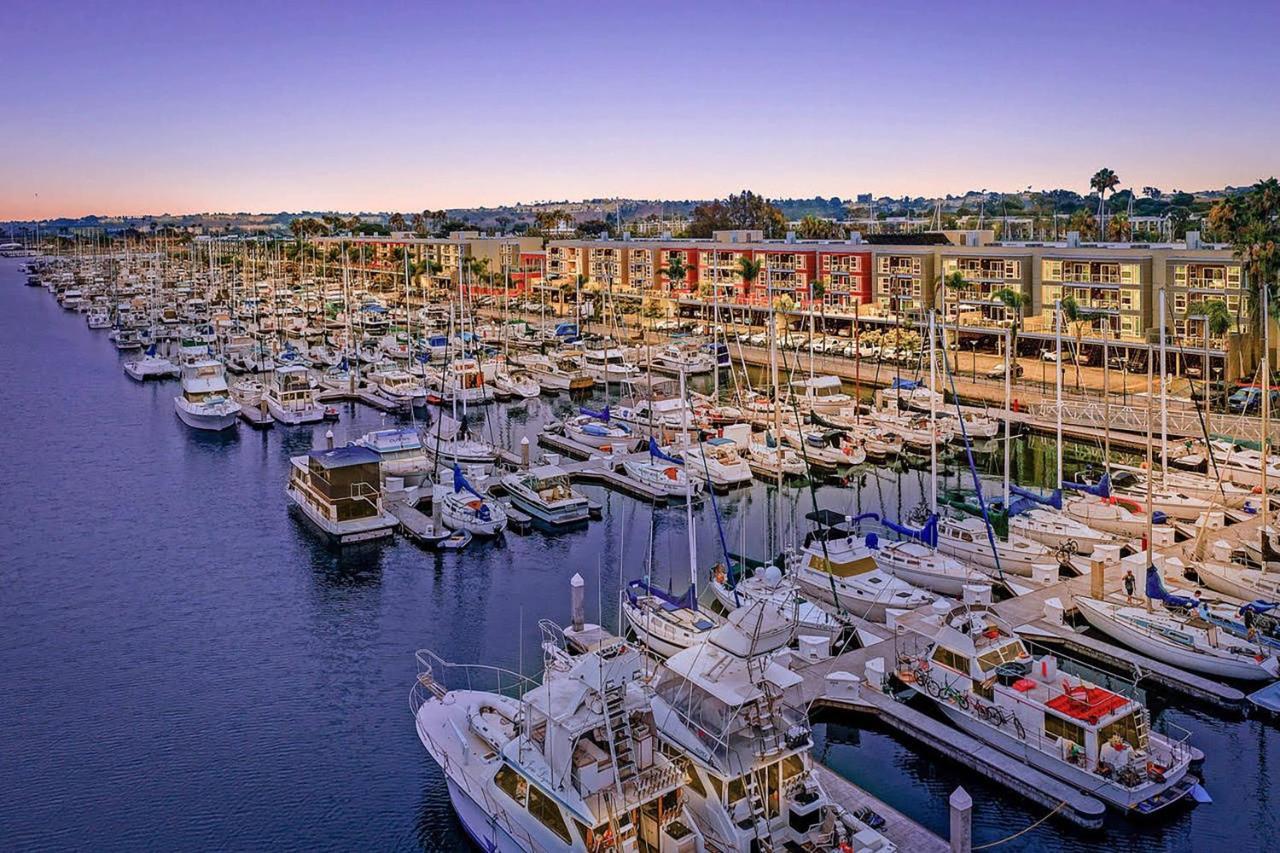 Courtyard By Marriott Marina Del Rey Ξενοδοχείο Λος Άντζελες Εξωτερικό φωτογραφία